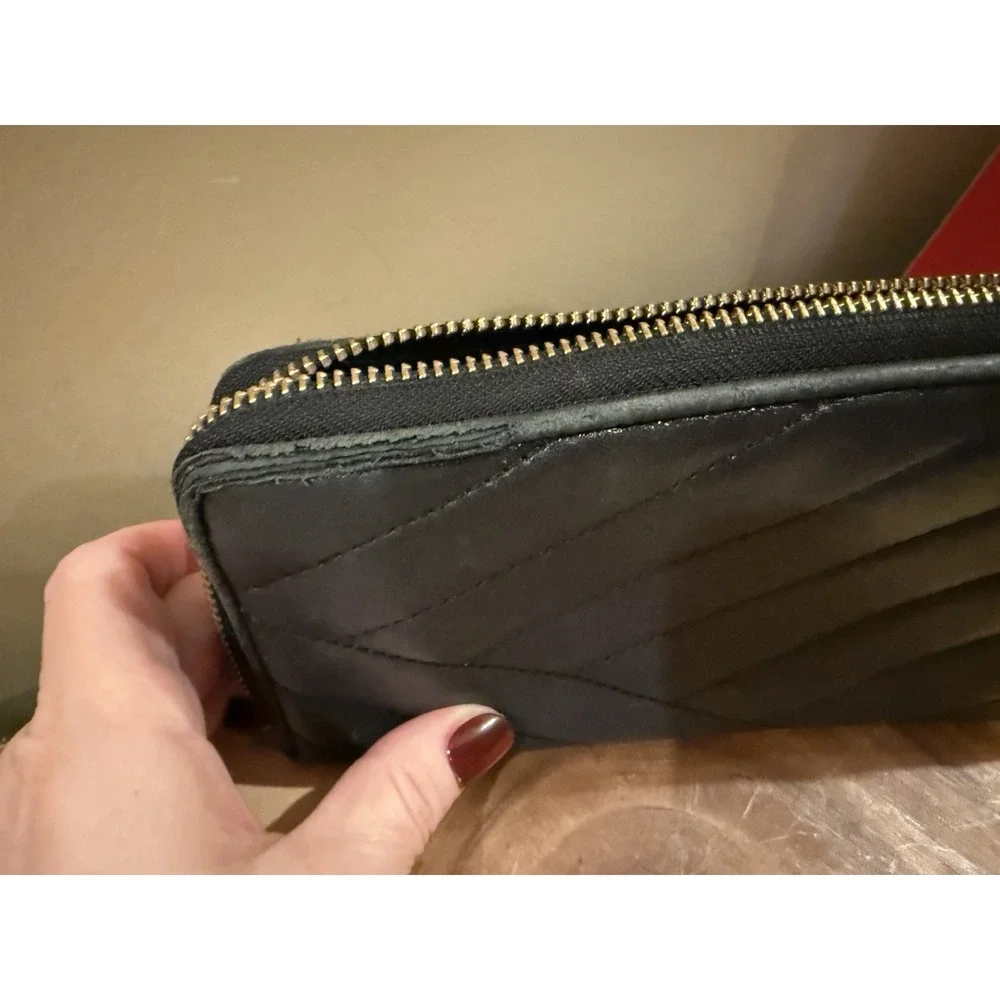 Tory Burch Black Kira Chevron‎ Zip Continental Wallet/Card Holder Long